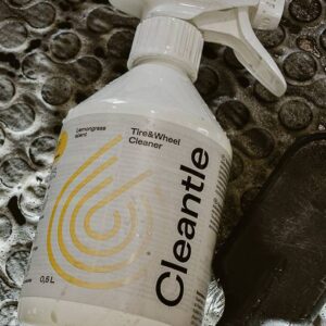 Tire & Wheel Cleaner – czyszczenie felg, opon i nadkoli